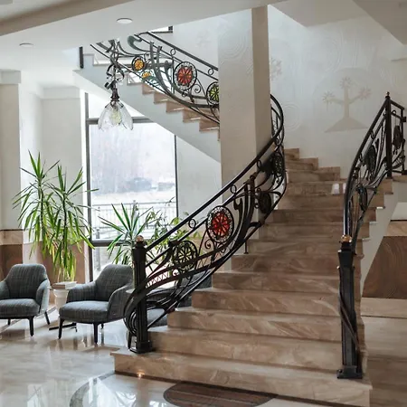 Molfar & карпати