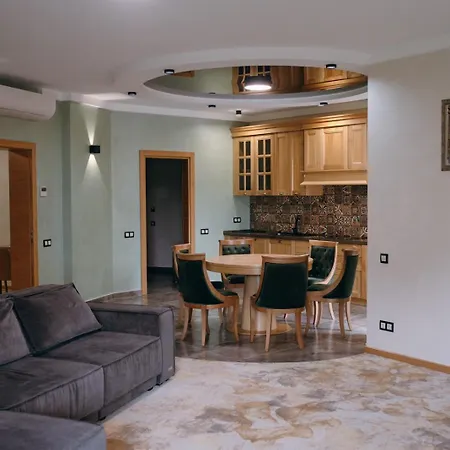 Molfar & карпати Ξενοδοχείο