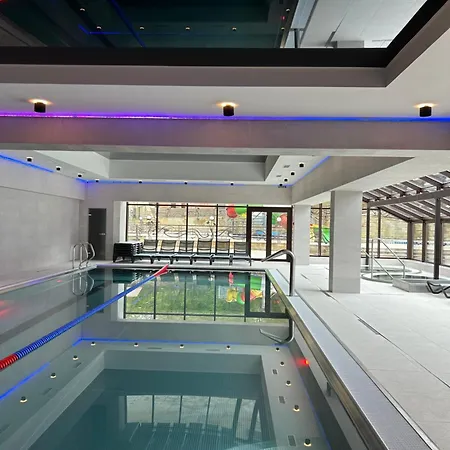 Molfar & карпати 5* Saján