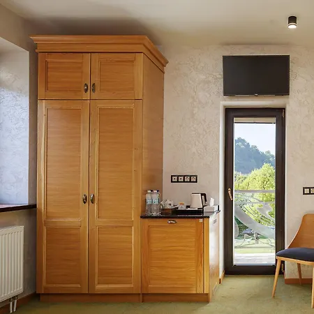 Molfar & карпати Saján