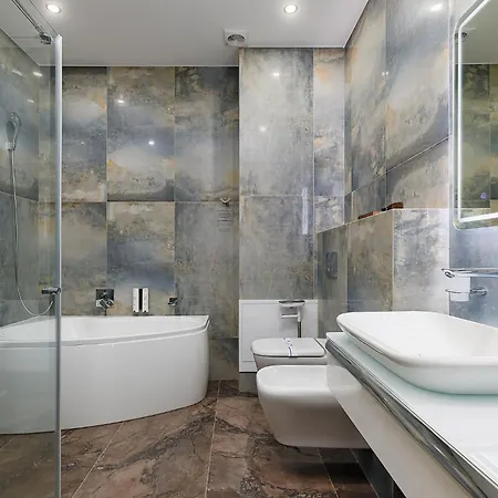 Molfar & карпати Saján