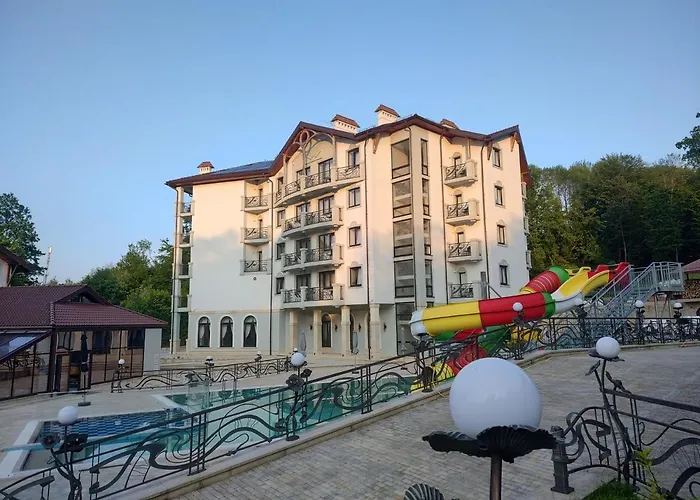 Molfar & карпати 5* 沙安