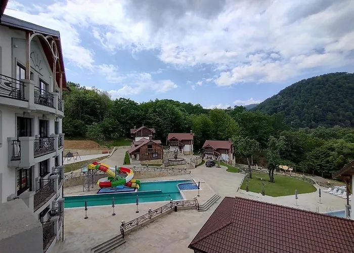 Molfar & карпати Hotel