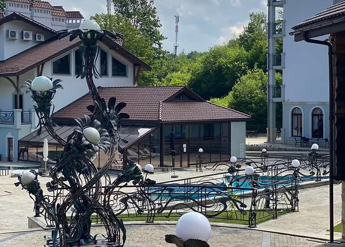 Molfar & карпати 酒店