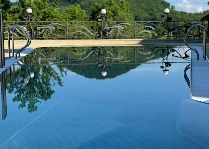 Molfar & карпати 5* Saján