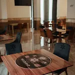 ホテル Molfar & карпати
