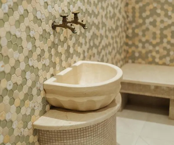 Otel Molfar & карпати