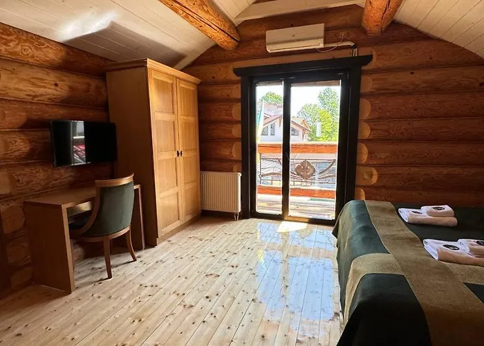 Molfar & карпати Otel 5*
