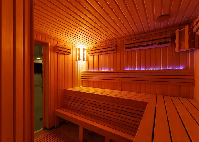 Molfar & карпати Otel Shayan
